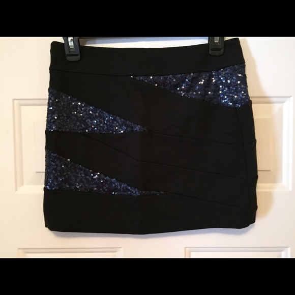 HP π Express Mini Skirt π NWOT - Picture 5 of 6